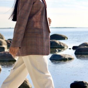 Lightweight unlined jacket