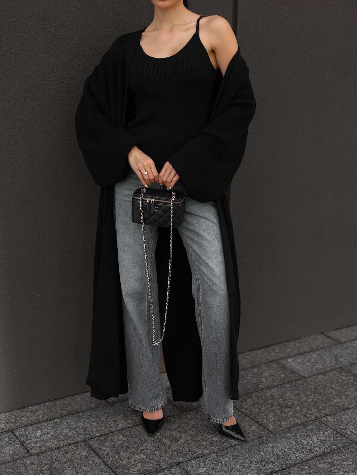 ONYX NIGHT Knit Cape